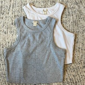 Set of 2 ribbed crop tops